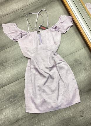 Платье с корсетными вставками