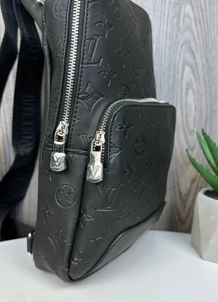 Чоловічі стильні чорні шкіряні брендові сумки бананка барсетка крос-боді на плече груди туреччина5 фото