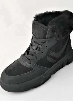 Зимні черевики напівчоботи жіночі чорні з мехом (розміри: 36,38)5 фото
