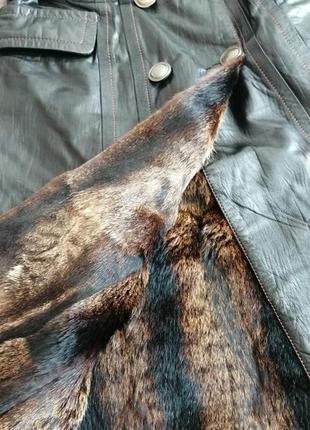 Кожаное пальто на натуральном меху (размер xs)4 фото