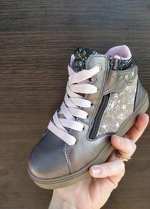 Ботінки, черевики, осіннє взуття для дівчинки.