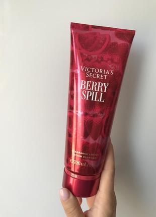 Лосьйон для тіла berry spill victoria’s secret