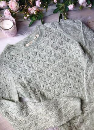 Красивий в’язаний светер з шерстю альпаки4 фото