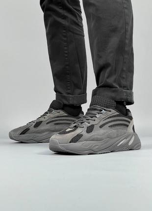 Мужские кроссовки  adidas yeezy boost 700 v2 all black8 фото