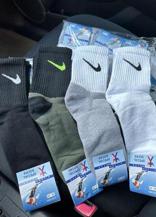 ❄️носки самые средние на махре <unk> носки the nike тепленьки❄️