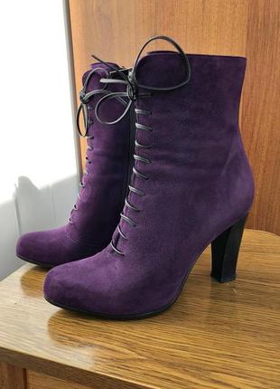 Черевики/чобітки/черевики