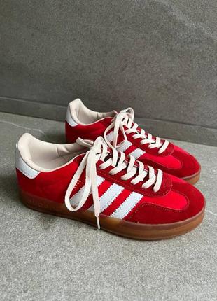 Кроссовки adidas gazelle x gucci red velvet