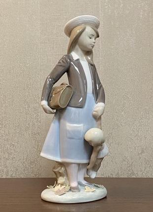 Порцелянова статуетка lladro «дитяча осінь». читайте опис.