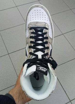 Нові оригінальні чоловічі кросівки
nike terminator high og6 фото