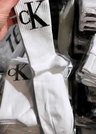 Носки келвин клейн высокие &lt;unk&gt; носки calvin klein белые и черные5 фото