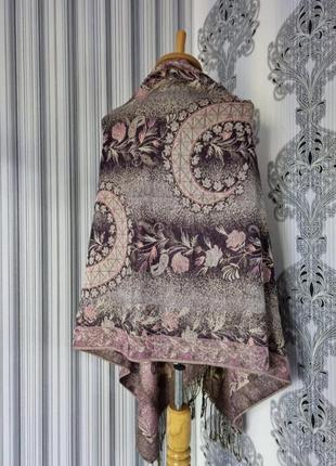 Стильный крупный фиолетовый золотистый теплый шарф пашмина палантин шаль с люрексом кисточками в цветы восточный узор2 фото