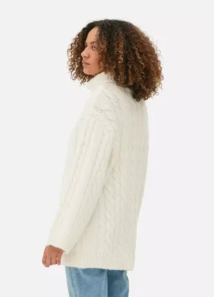 Вязаный белый свитер2 фото