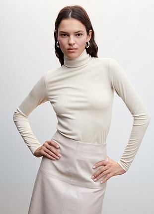 Базовий гольф в рубчик від mango розмір xs-s в наявності 🔥🍓