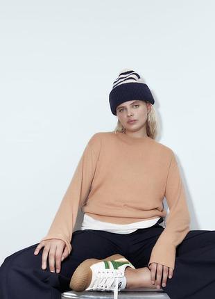 Тепла стильна шапка біні zara