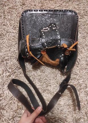 Кожаная сумка в форме седла сумка в стиле верстен в стиле кантри4 фото