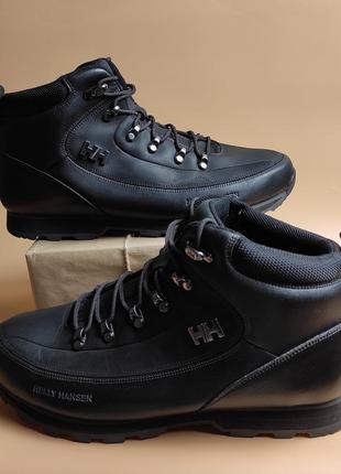 Ботинки helly hansen  р.44 длина стельки 28 см.