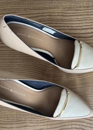 Кожаные туфли tommy hilfiger, размер 7,5