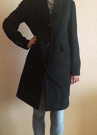 Пальто фирменное dkny