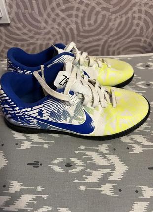 Беговые кеды