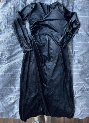 Нарядное элегантное платье