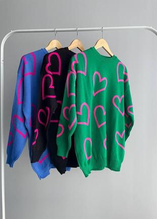Яскраві стильні светри-туніки з сердцем