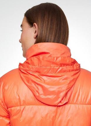 Тепла і легка яскрава куртка oysho s. наповнювач primaloft