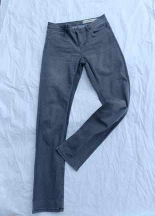 Серые джинсы esmara skinny