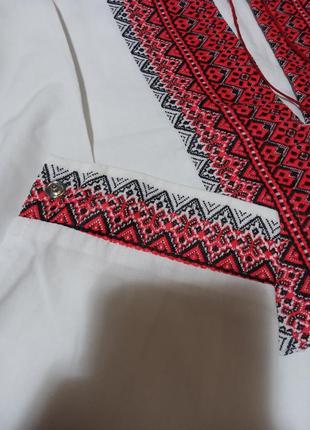 Вышиванка стильная минималистичная мужская красная вышивка2 фото