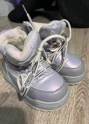 Зимові чоботи-луноходи на дівчинку