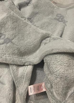 Тепла фірмова плюшева піжама мєховушка / домашній костюм від відомого бренду для дому та сну.6 фото