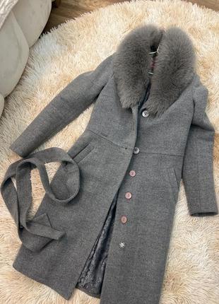 Пальто класика