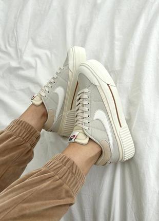 Кроссовки travis scott x nike sb dunk low white black brown beige