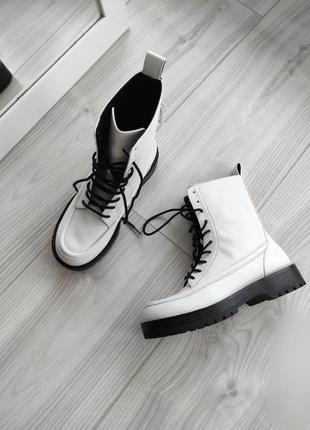 Шкіряні черевики zara, чобітки зара