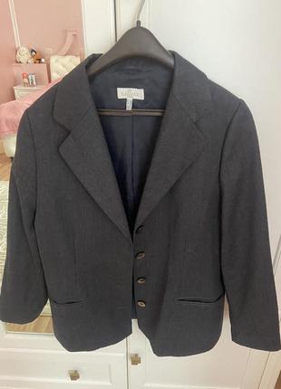 Пиджак elegance