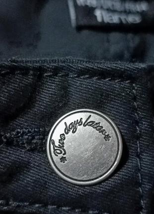 Черные зауженные джинсы женские р.485 фото