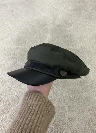 Женская кепка осенняя весенняя