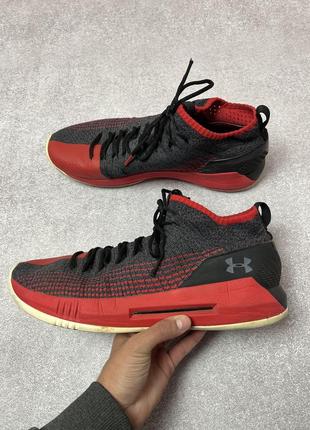 Чоловічі кросівки для баскетболу under armour