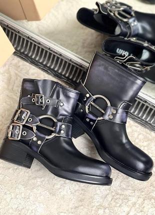 Ботинки женские кожаные черные с пряжками осенние брендовые4 фото