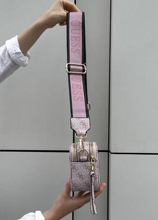 Женская сумка нежно розового цвета2 фото
