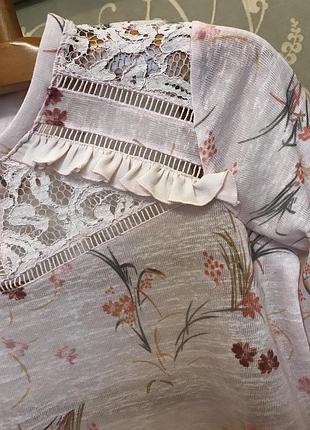 Дуже гарна та стильна брендова футболка 20.