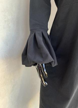 Asos великий розмір цікава лаконічна чорна сукня з обемними рукавичками6 фото