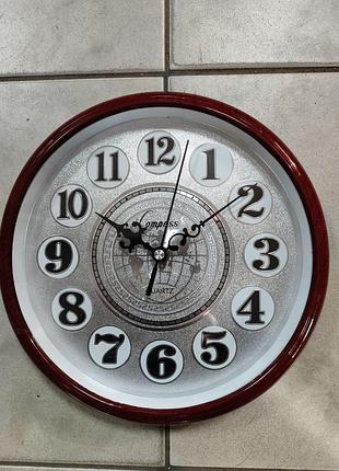 Годинник настінний