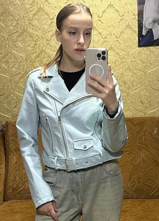 Кожаная женская куртка