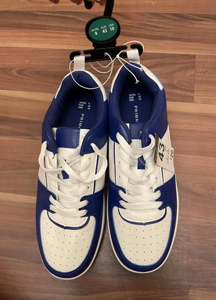 Кросовки мужские р.43 3