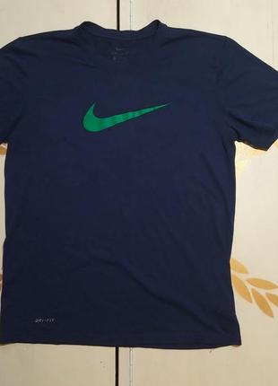 Nike dri fit футболка розмір м