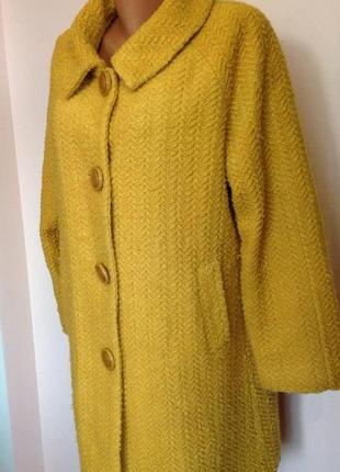 Пальто гірчично-жовте пряме у текстурну в,язану ялинку з утеплювачем, l (2523_)3 фото