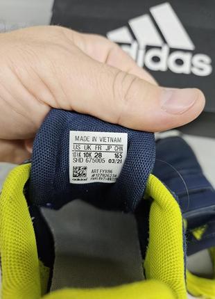 Детские легкие кроссовки adidas 28p. ( оригинал)3 фото