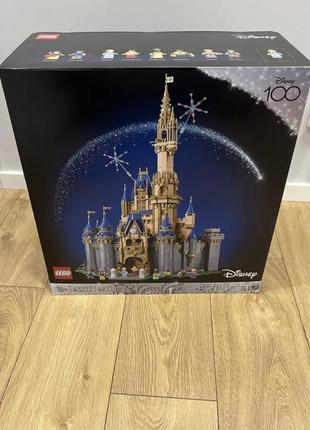 Конструктор lego disney 43222 disney castle замок діснея 2023