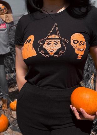 Футболка унісекс с готичним принтом відьма. witch. хелловін
