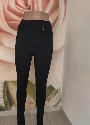 Жіночі утепленні брюкі